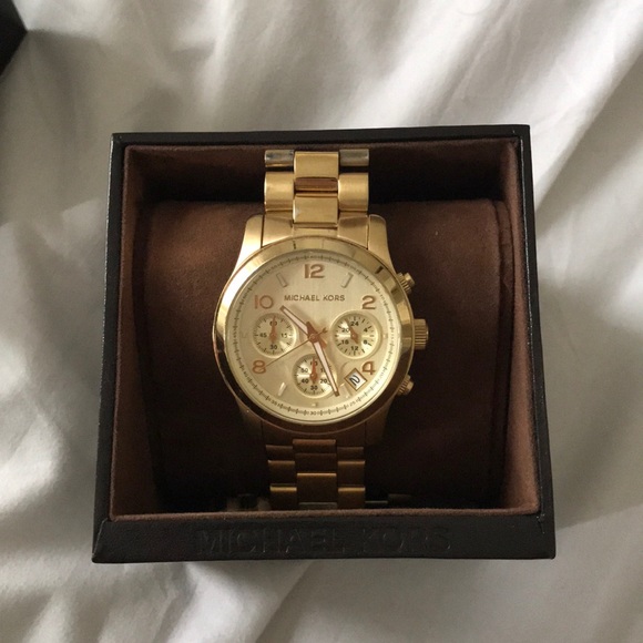 Michael Kors Gold Watch - Picture 2 of 8